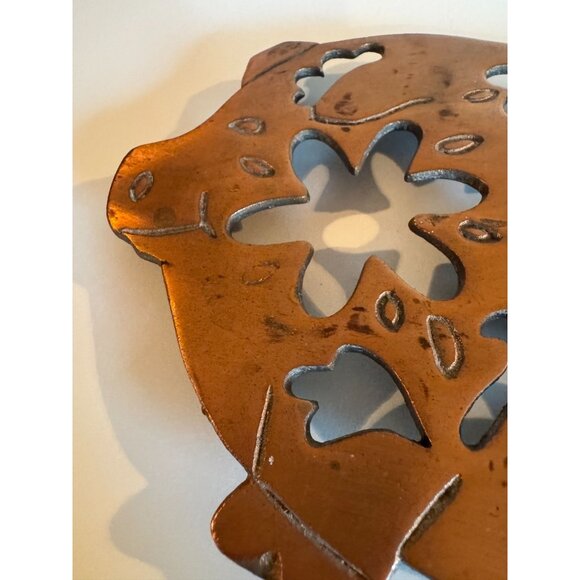 Vintage Copper Pig Trivet — Sturdy Cast Metal with Floral Cut-Out Design - Picture 4 of 12